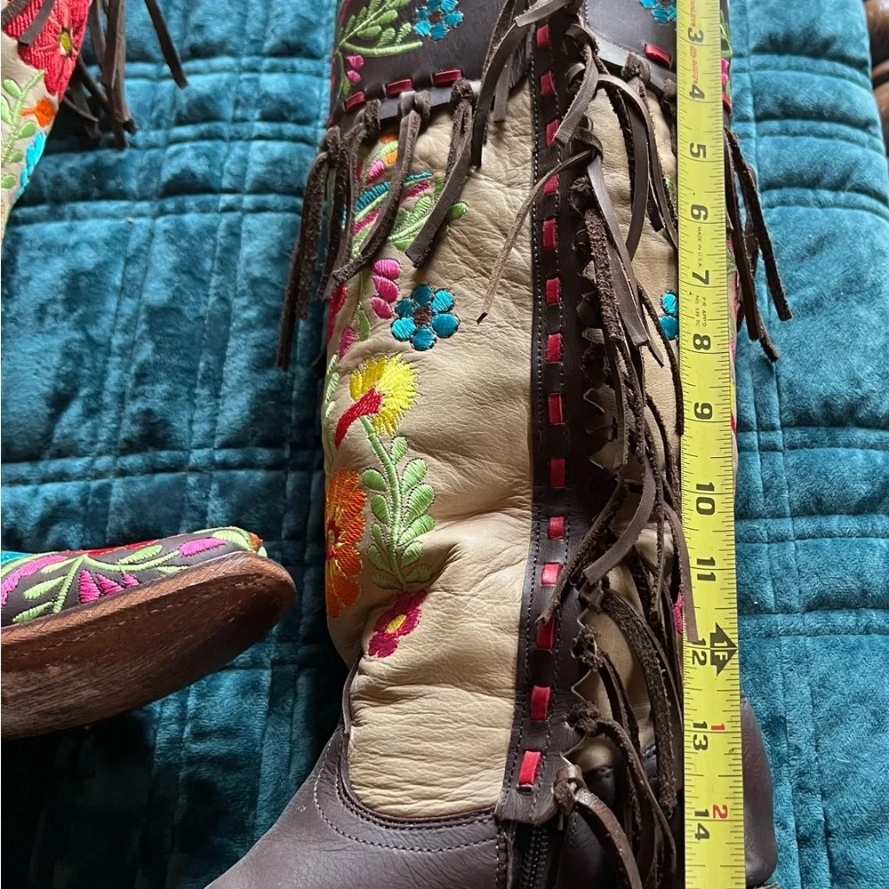 Rodeo Quincy embroidered flowers and fringe boot - Picture 3 of 6
